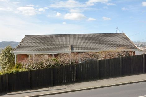 Photo of property in 29 Easther Crescent, Kew, Dunedin, 9012