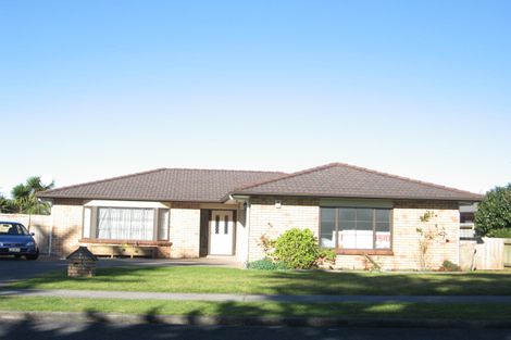 Photo of property in 56 Wattle Farm Road, Wattle Downs, Auckland, 2103