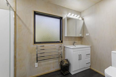 Photo of property in 95 Sweetacres Drive, Belmont, Lower Hutt, 5010