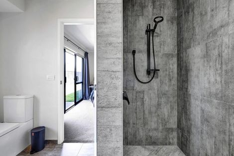 Photo of property in 65 Links Drive, Waiwhakaiho, New Plymouth, 4312