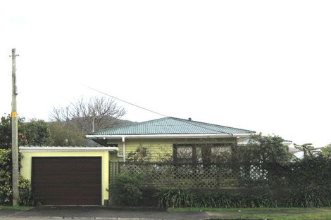 Photo of property in 24a Marsden Avenue, Karori, Wellington, 6012