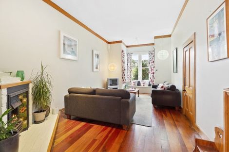 Photo of property in 38 Derwent Street, Island Bay, Wellington, 6023