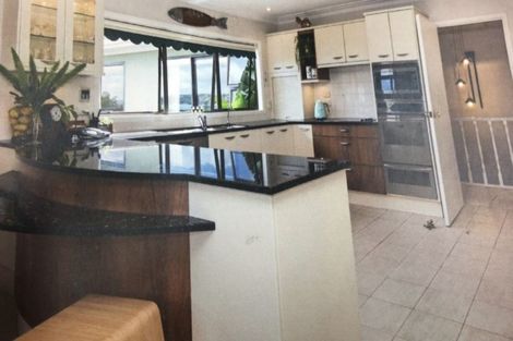 Photo of property in 43 Waller Avenue, Bucklands Beach, Auckland, 2012