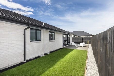 Photo of property in 26 Rannoch Drive, Yaldhurst, Christchurch, 8042