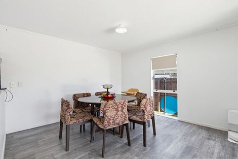Photo of property in 22a Clarice Place, Takanini, 2112