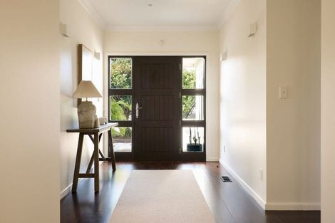 Photo of property in 184 Oceanbeach Road, Mount Maunganui, 3116