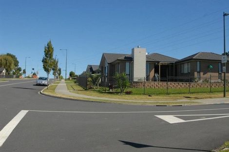 Photo of property in 73 Westgate Drive, Massey, Auckland, 0614