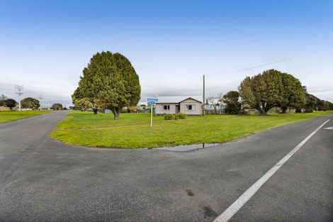Photo of property in 20 Riemenschneider Street, Manaia, 4612