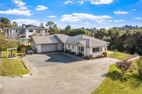 Photo of property in 351 Glenvar Road, Long Bay, Auckland, 0630
