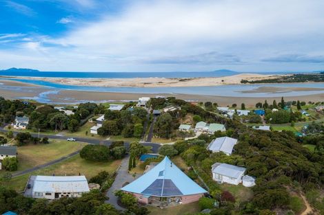 Photo of property in 64 Cheviot Street, Mangawhai Heads, Mangawhai, 0505