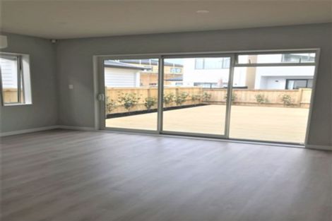 Photo of property in 12 Roa Avenue, Hobsonville, Auckland, 0616