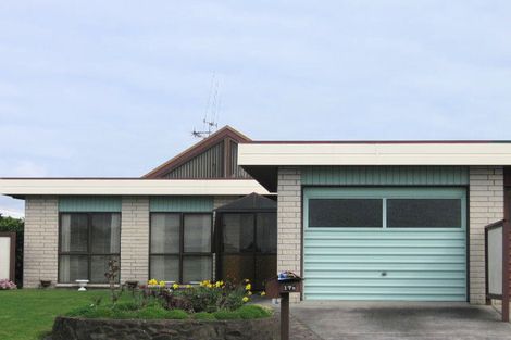 Photo of property in 17b Meadowland Street, Matua, Tauranga, 3110