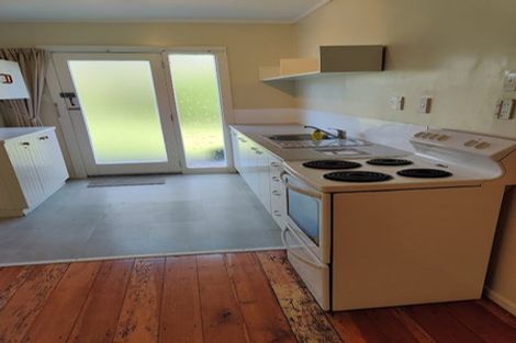 Photo of property in 38 Bassett Road, Johnsonville, Wellington, 6037