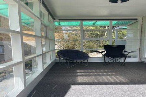 Photo of property in 5 Birdie Place, Red Beach, 0932