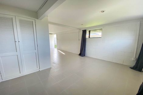 Photo of property in 54 Potter Avenue, Northcote, Auckland, 0627