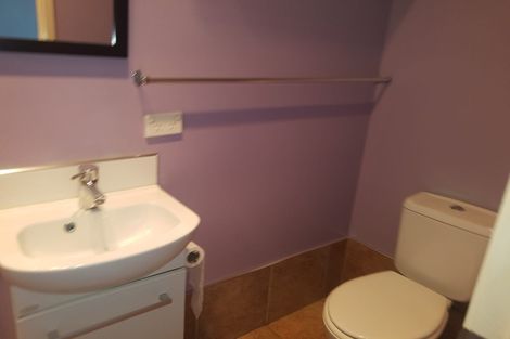 Photo of property in 46 Farquhar Road, Glendene, Auckland, 0602