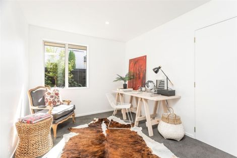 Photo of property in 77 Watford Street, Strowan, Christchurch, 8052