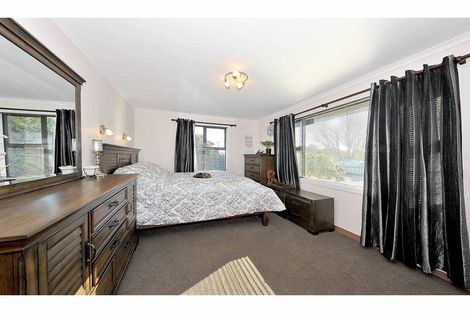 Photo of property in 179 Langdons Road, Northcote, Christchurch, 8052