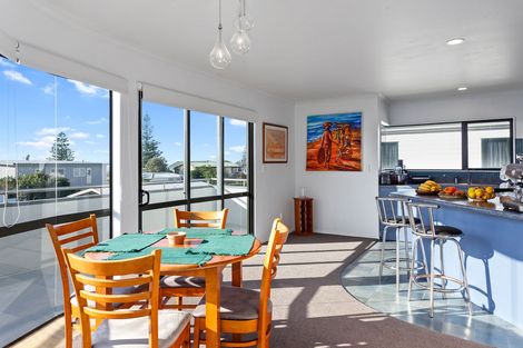 Photo of property in 2 Anne Street, Ohope, 3121