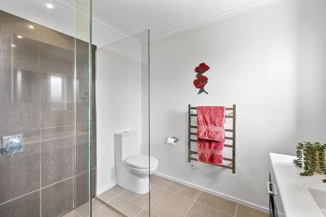 Photo of property in 14 Koura Drive, Rangiora, 7400