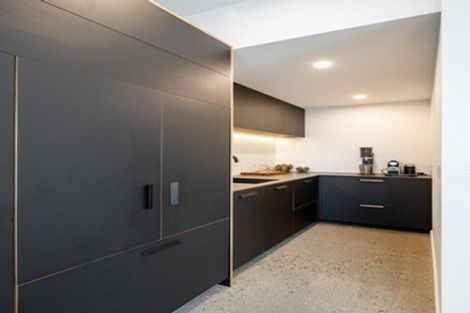 Photo of property in 9 Matipo Street, Wanaka, 9305