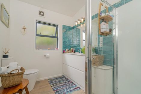 Photo of property in 9 Kenneth Avenue, Whitianga, 3510