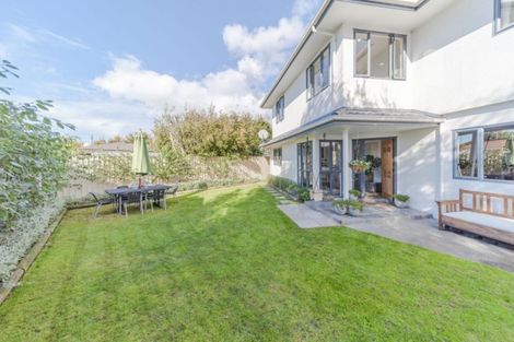 Photo of property in 101a Main Road, Clive, 4102