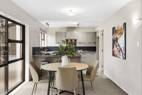 Photo of property in 707 Southampton Street, Saint Leonards, Hastings, 4120