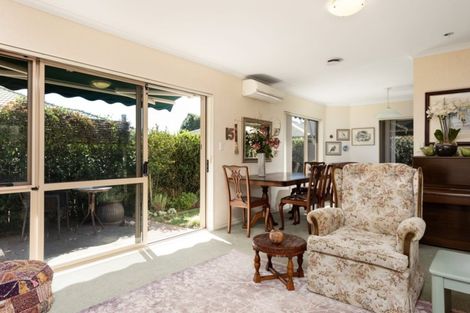 Photo of property in 15 Chamberlain Place, Mount Maunganui, 3116