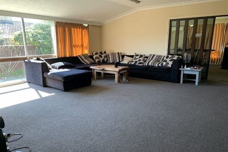 Photo of property in 429 Avonhead Road, Avonhead, Christchurch, 8042