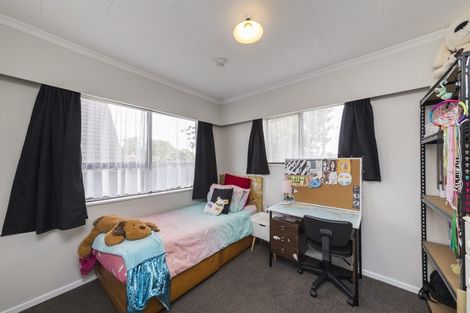 Photo of property in 90 Humber Street, Rongotea, 4476
