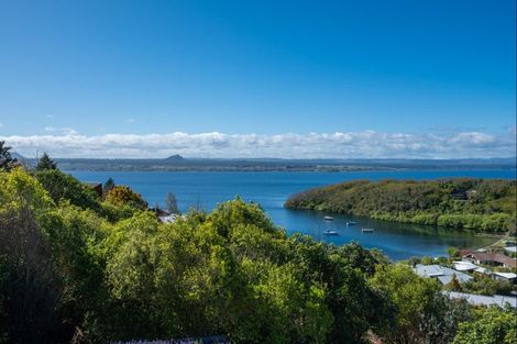 Photo of property in 119 Wakeman Road, Acacia Bay, Taupo, 3330