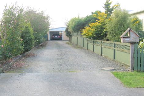 Photo of property in 12a Campbell Street, Feilding, 4702