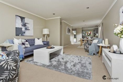 Photo of property in 95 Fields Parade, Oteha, Auckland, 0632