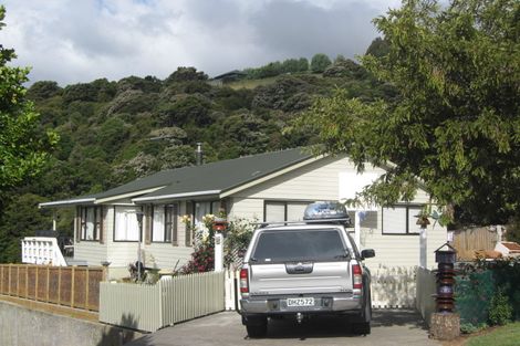 Photo of property in 37 Selwyn Avenue, Akaroa, 7520