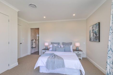 Photo of property in 22 Phoenix Palms Grove, Levin, 5510