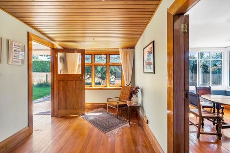 Photo of property in 3 Cross Street, Coalgate, 7673