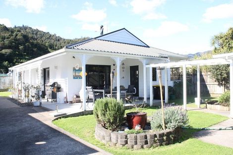 Photo of property in 32 Waiomu Valley Road, Waiomu, Thames, 3575