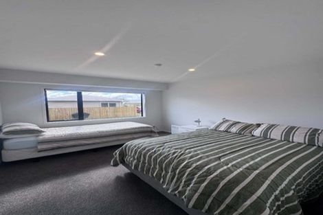 Photo of property in 8a Holden Avenue, Holdens Bay, Rotorua, 3010
