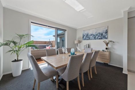 Photo of property in 22 Helen June Avenue, Flagstaff, Hamilton, 3210