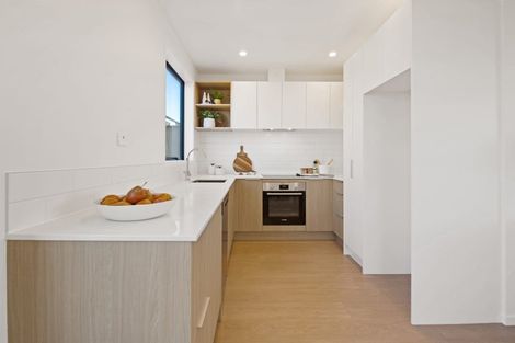 Photo of property in 29 Nga Pona Toru Road, Flat Bush, Auckland, 2019