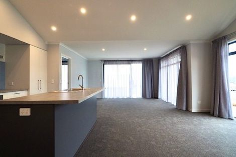 Photo of property in 27 Huntaway Close, Stoke, Nelson, 7011