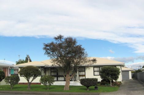 Photo of property in 20 Mill Road, Clive, 4102