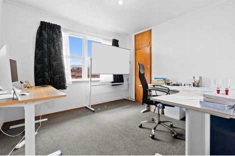 Photo of property in 433 Great South Road, Opaheke, Papakura, 2113