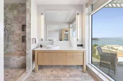 Photo of property in Quay Apartments Tower 2, 208/283 Wakefield Quay, Stepneyville, Nelson, 7010