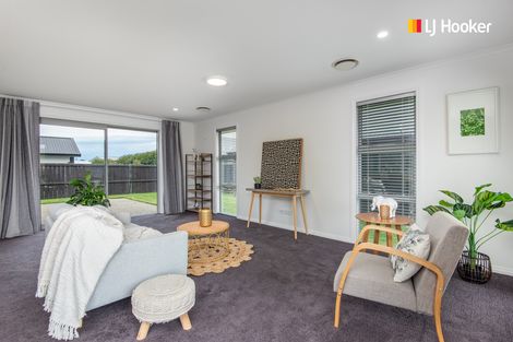 Photo of property in 8 Kinloch Place, Mosgiel, 9024