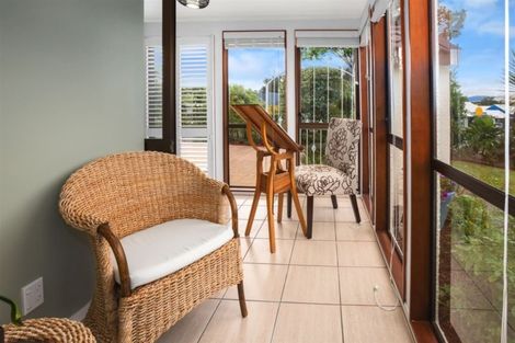 Photo of property in 2 Exploration Way, Whitby, Porirua, 5024