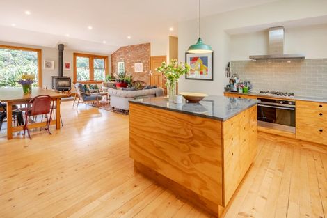 Photo of property in 1123 Okains Bay Road, Okains Bay, 7583