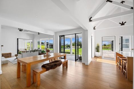 Photo of property in 438 Oaia Road, Muriwai, Waimauku, 0881