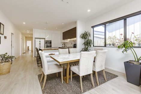 Photo of property in 8 Rapoi Lane, Karaka, Papakura, 2113